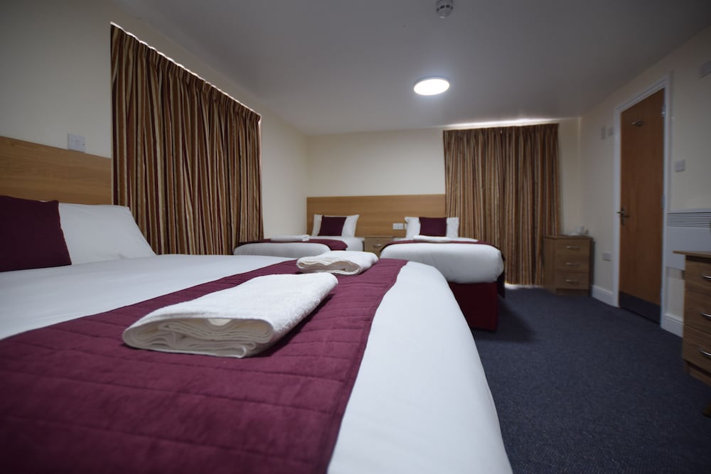 Premier Lux Serviced Apartments 18
