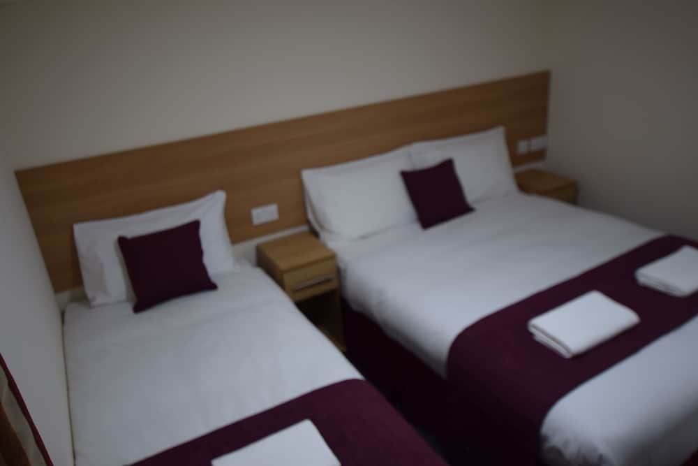 Premier Lux Serviced Apartments 20