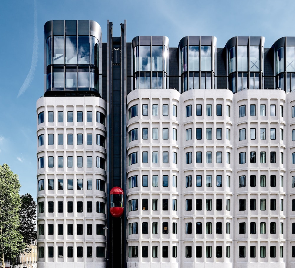 Standard Hotel London 1