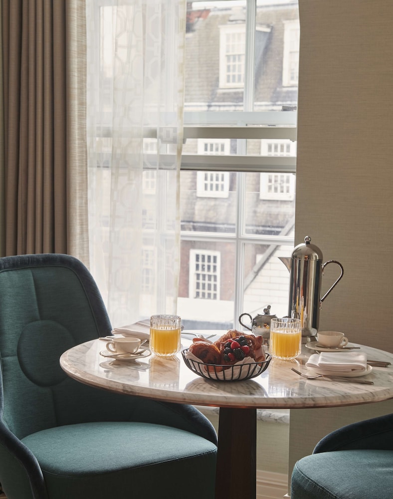Great Scotland Yard Hotel 11