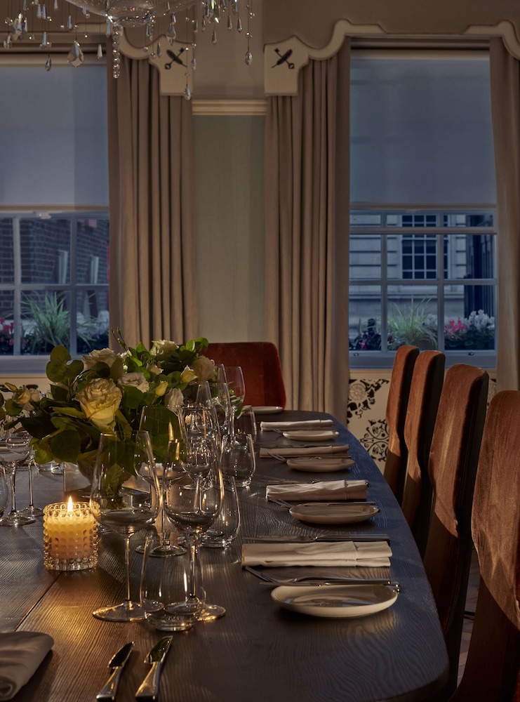 Great Scotland Yard Hotel 24