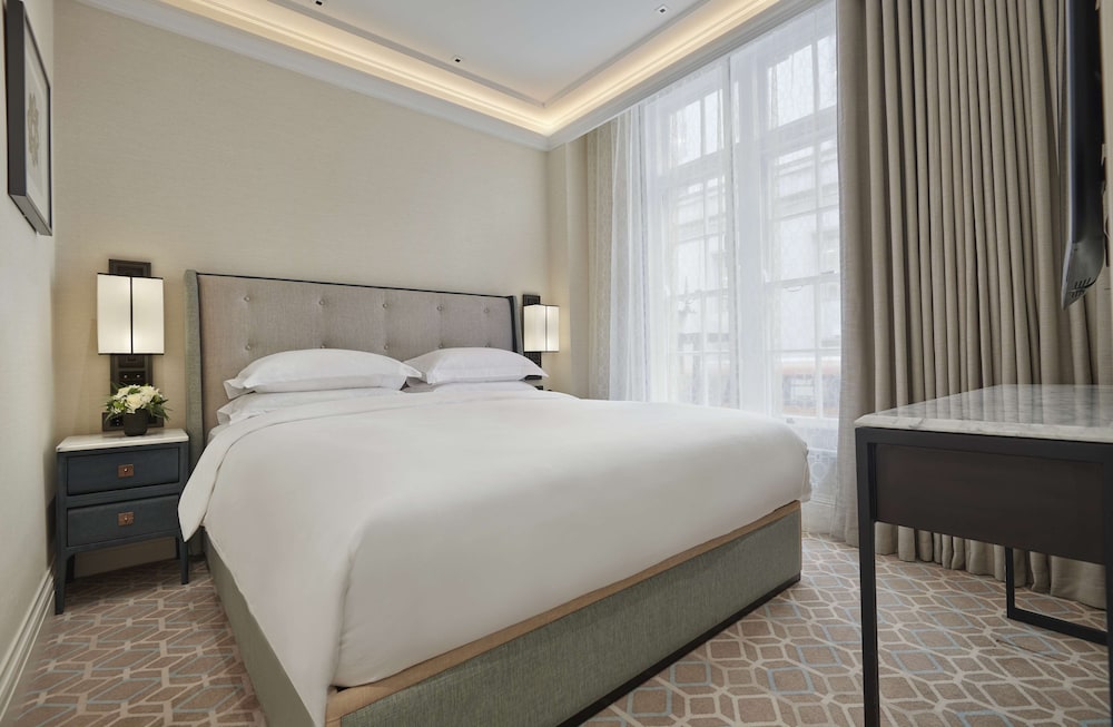 Great Scotland Yard Hotel 8