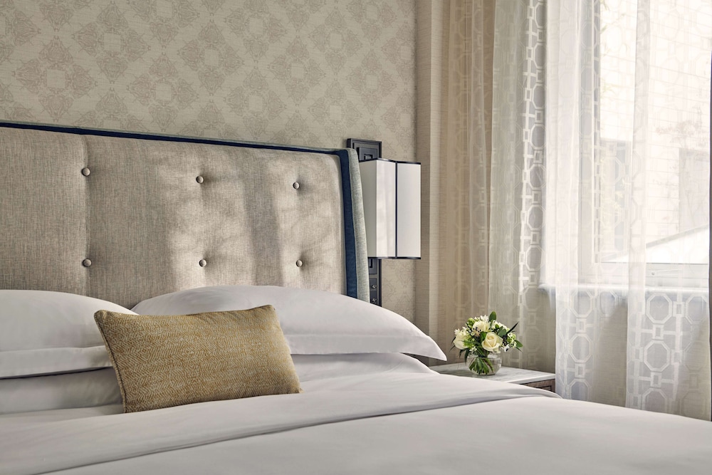Great Scotland Yard Hotel 14