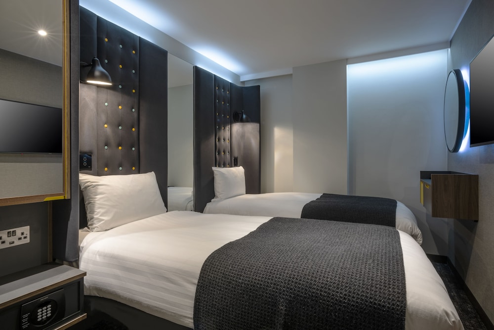 Point A Kensington 11