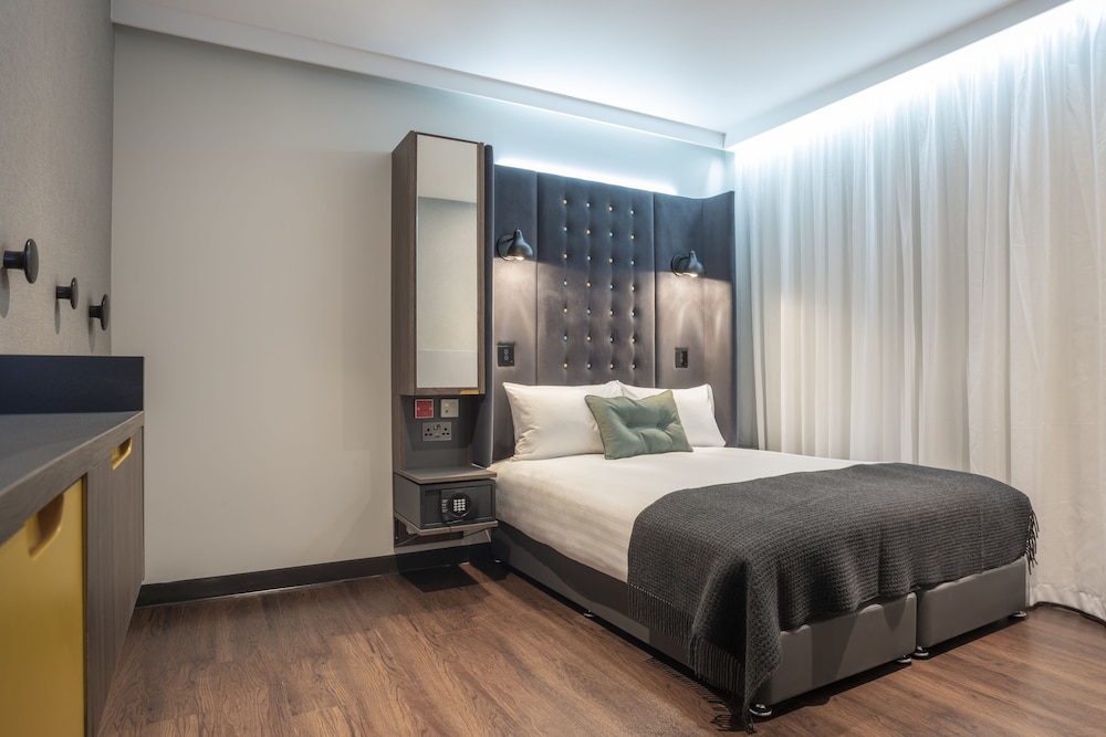 Point A Kensington 13