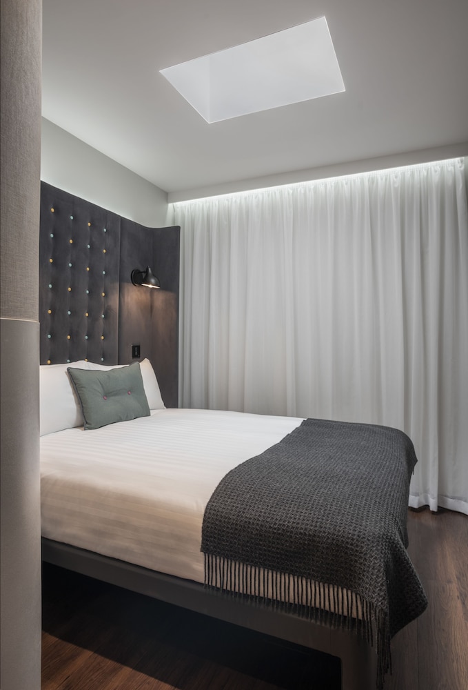Point A Kensington 9