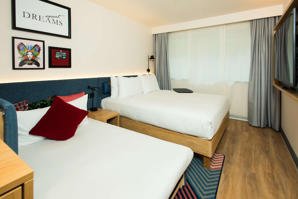 Hampton by Hilton London Park Royal 18