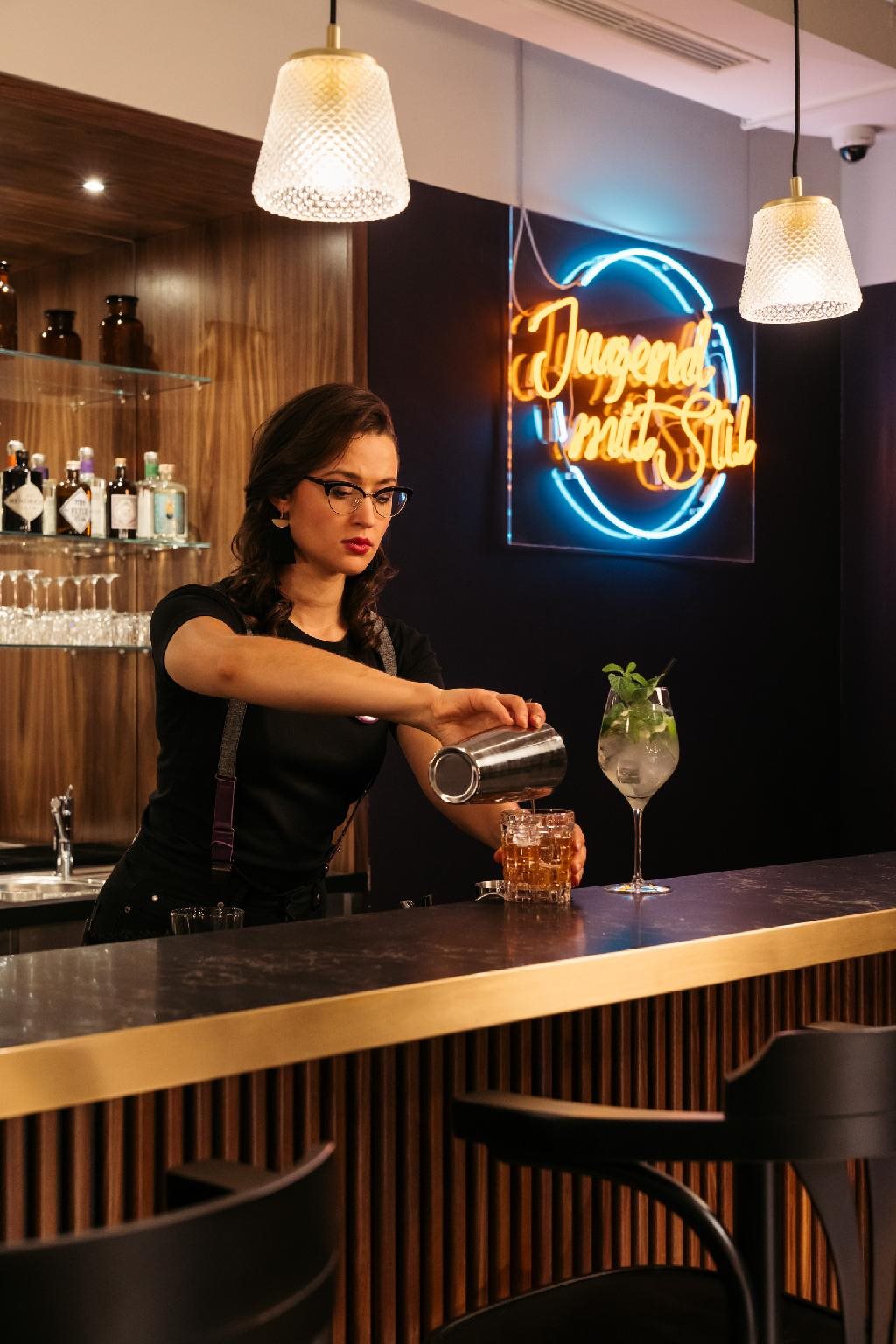 Hotel Schani Salon 12