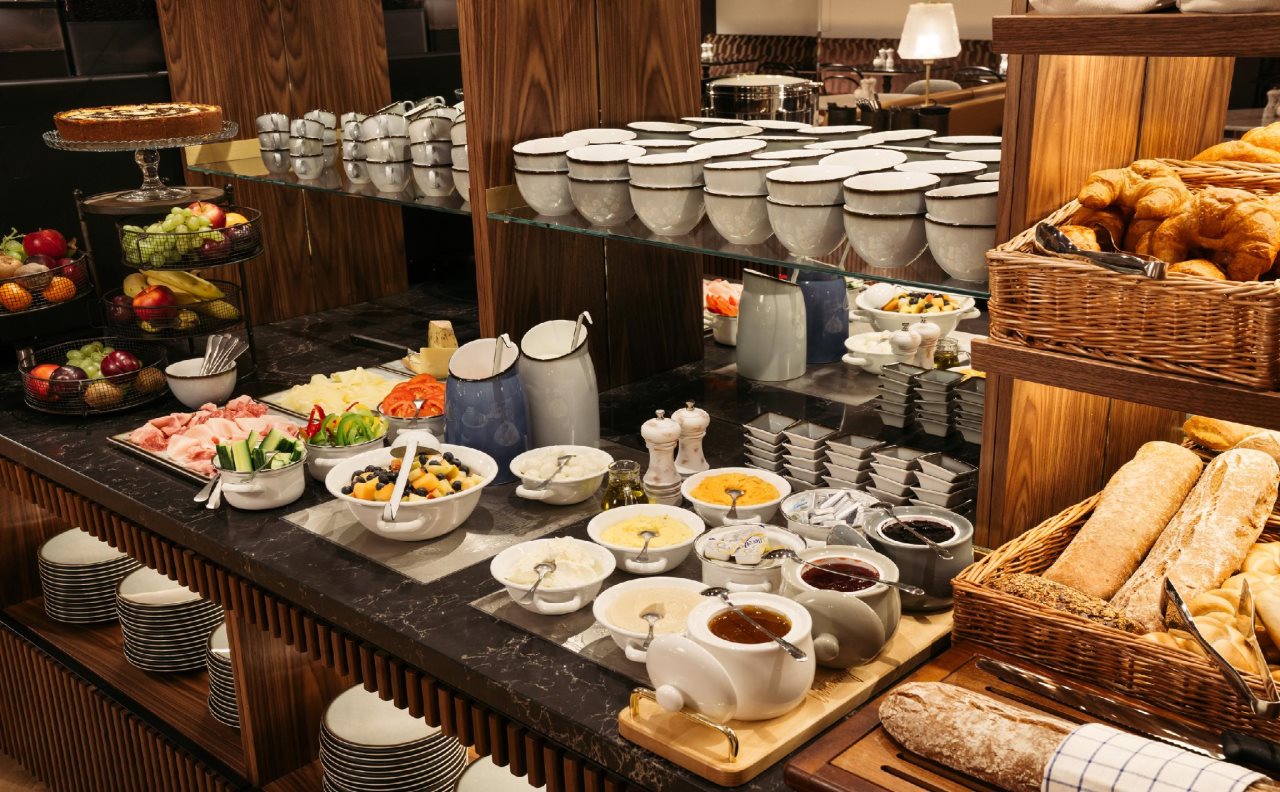 Hotel Schani Salon 6
