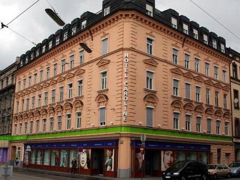 Caroline Vienna 1