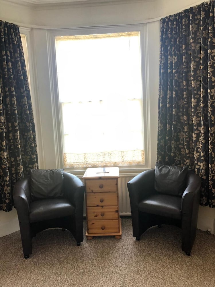 The Hunt Lodge 23