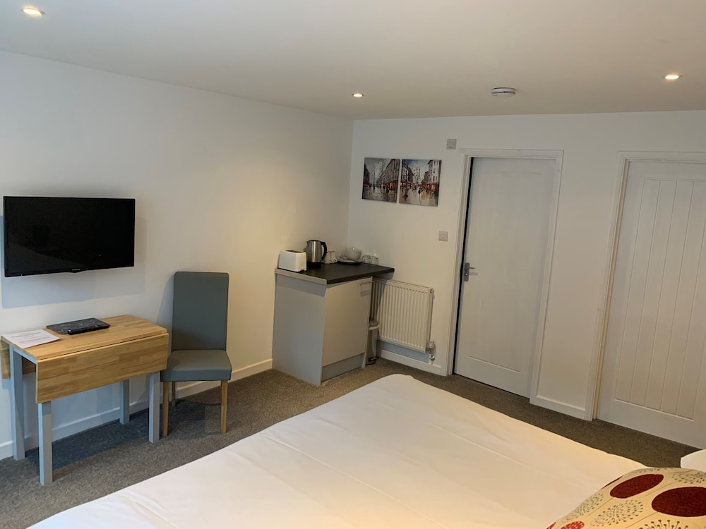 Fornham Guest House 6