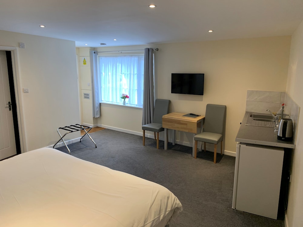 Fornham Guest House 15