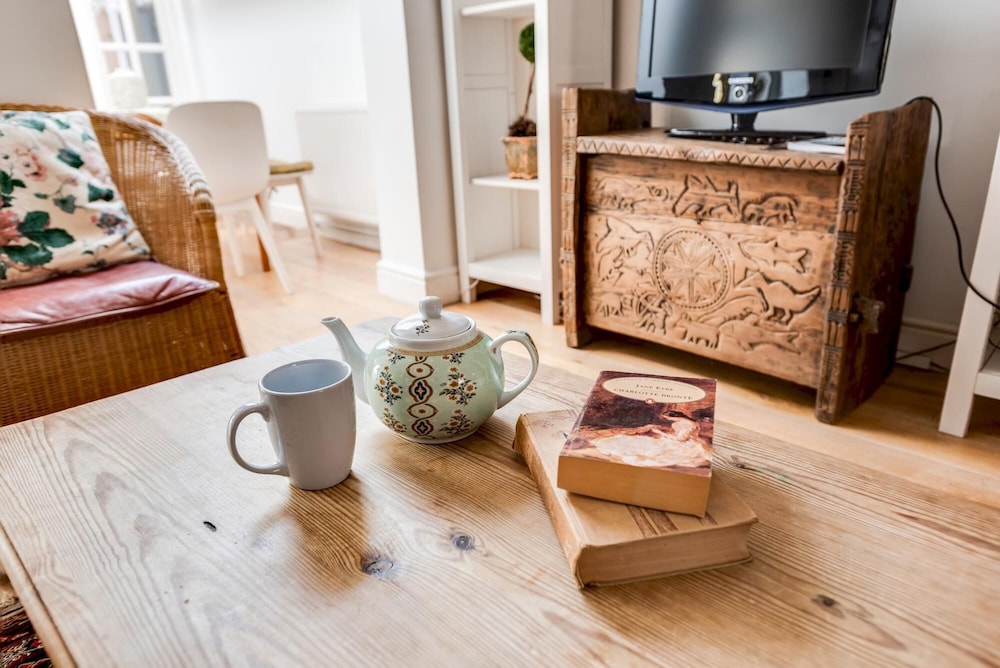 The Old Bookbinders Retreat 2