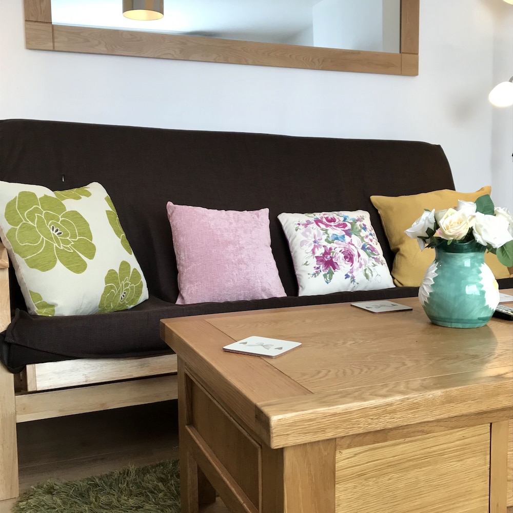 The Woodfarm Lodge 19