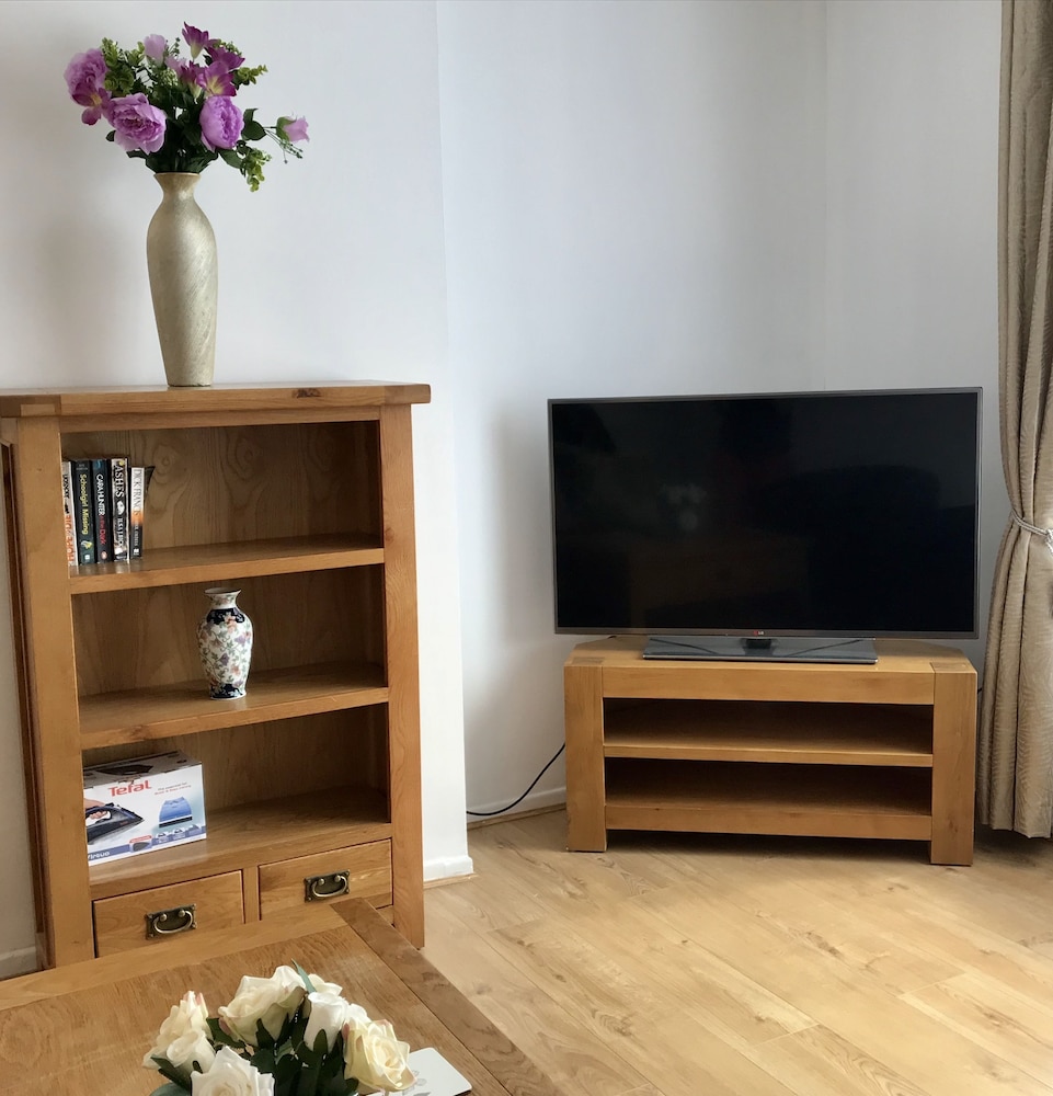 The Woodfarm Lodge 23