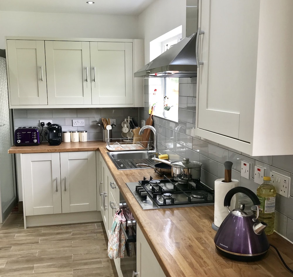 The Woodfarm Lodge 16