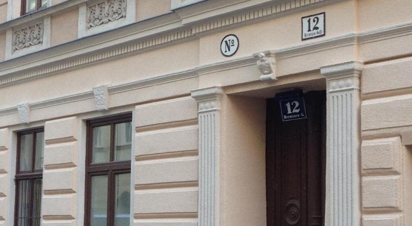 Old Vienna Apartments 11