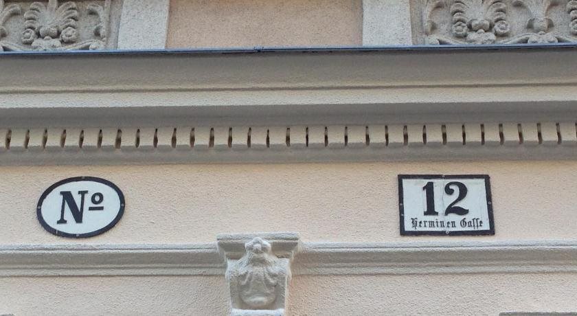 Old Vienna Apartments 21