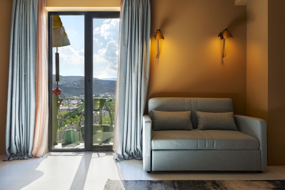 Brim Hotel 10
