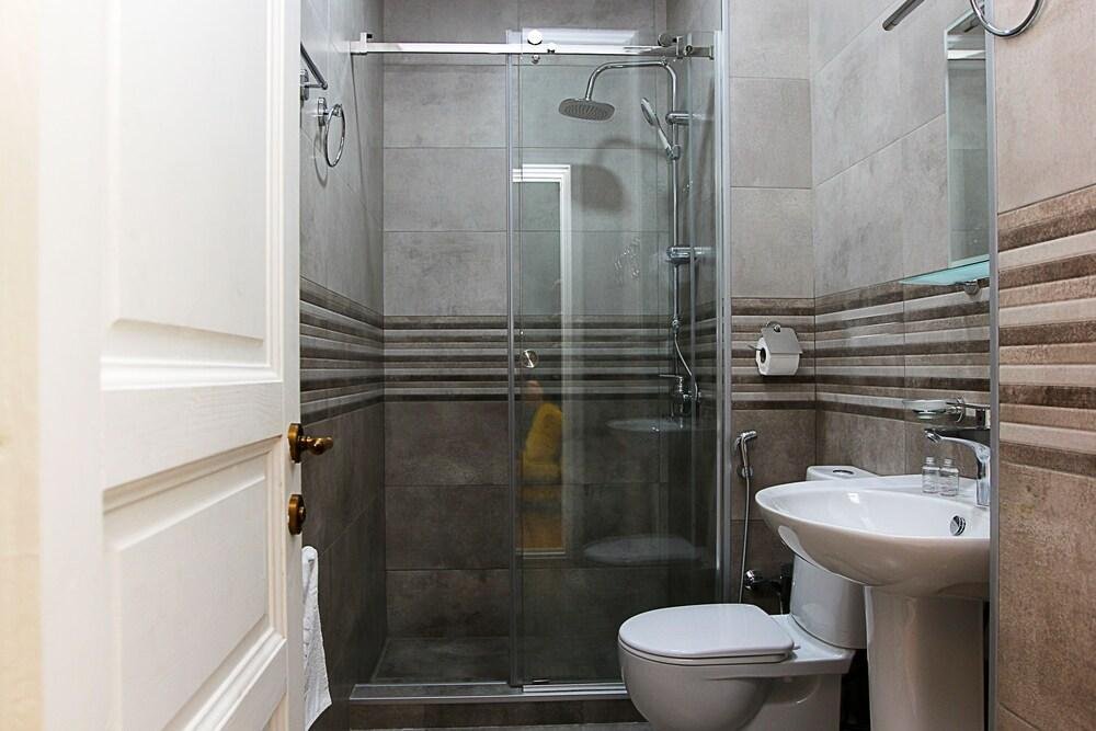 Old Tbilisi Rooms 38 Hotel 13