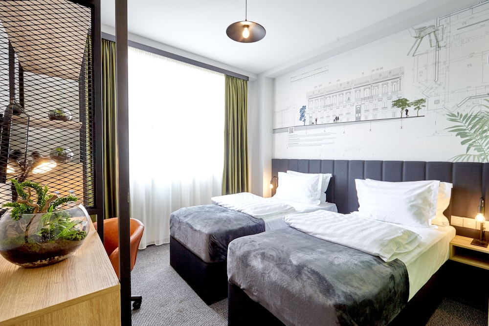 Graphica Tbilisi Hotel 23