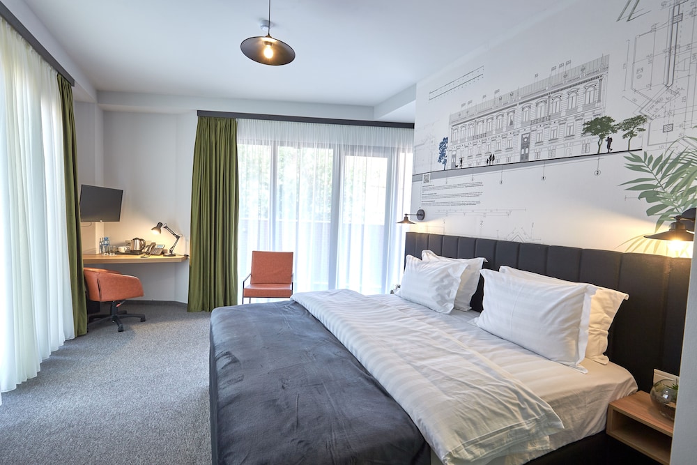 Graphica Tbilisi Hotel 15