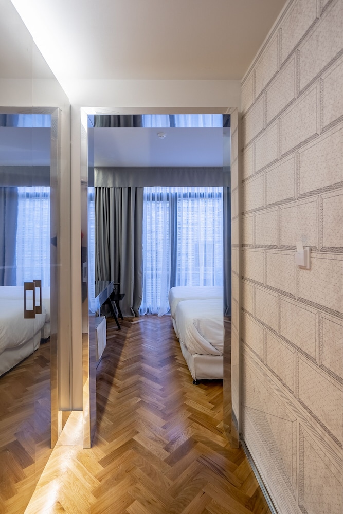 Platforma Design Hotel 24