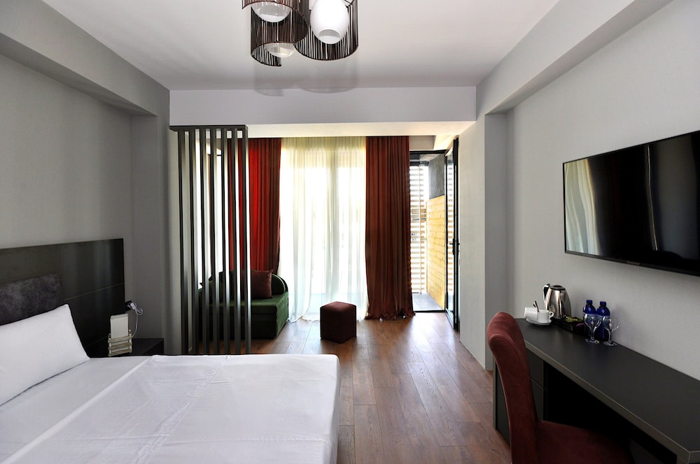 Jazz Hotel 6