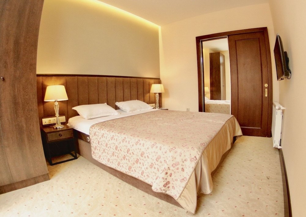 Elea Old Tbilisi Hotel 4