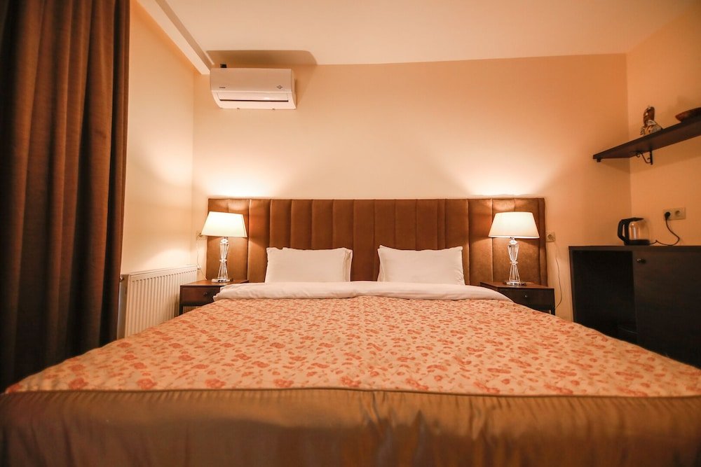 Elea Old Tbilisi Hotel 12