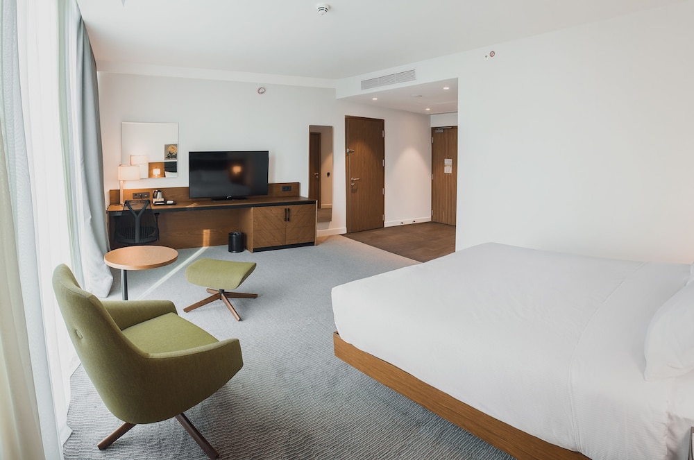 Hilton Garden Inn Tbilisi Chavchavadze 8