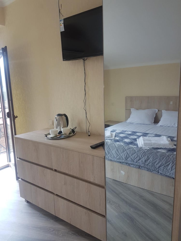Tbilisi Center Hotel 22