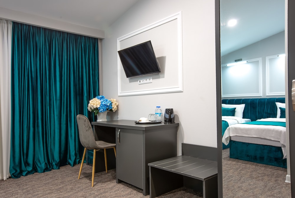 Royal Inn 7