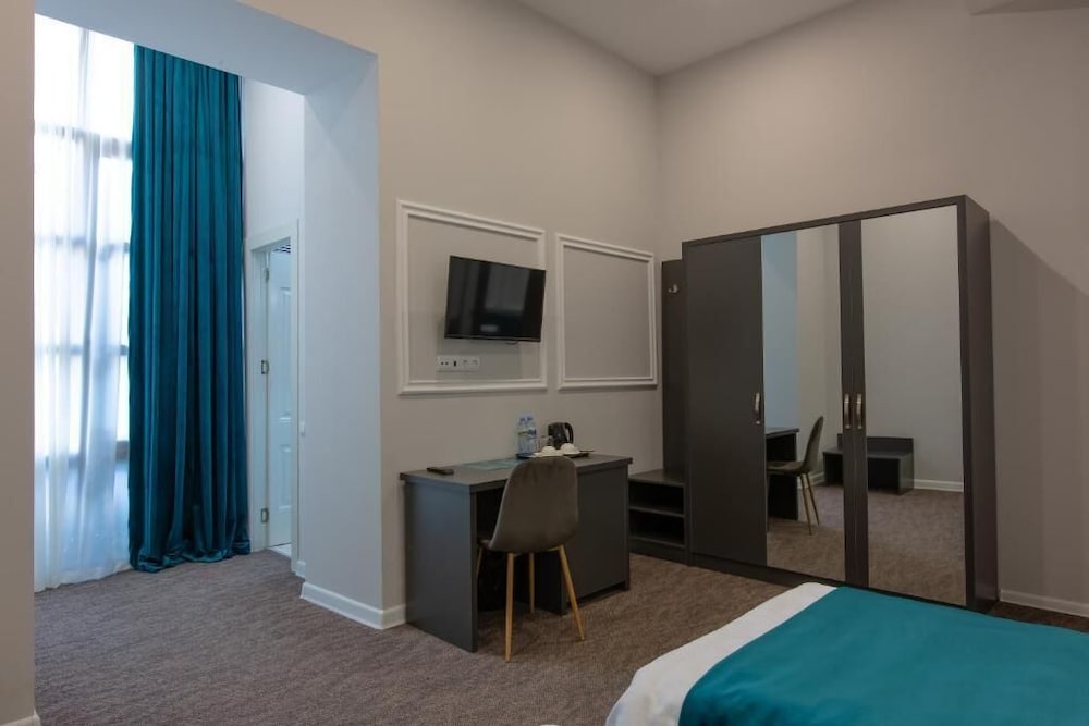 Royal Inn 20
