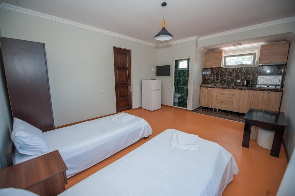 Hotel Cosmos 12