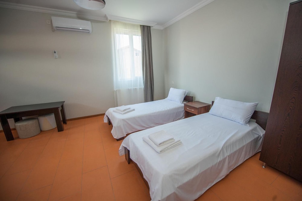 Hotel Cosmos 10