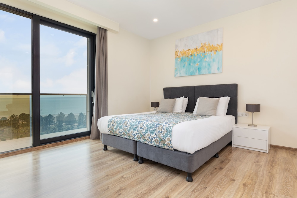 Bellevue Residence Suites 18