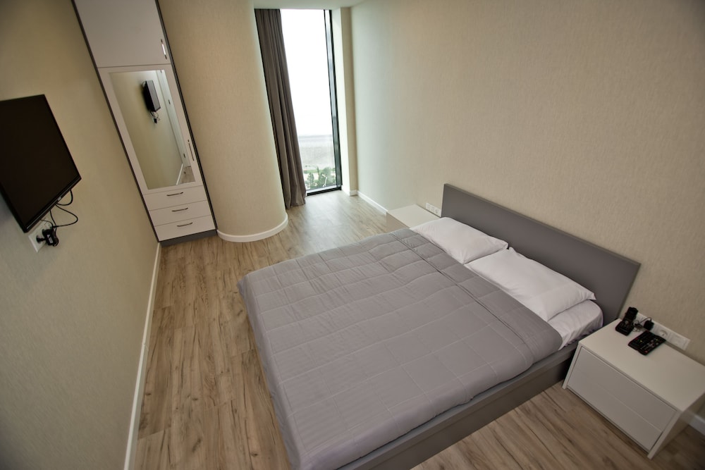Bellevue Residence Suites 4