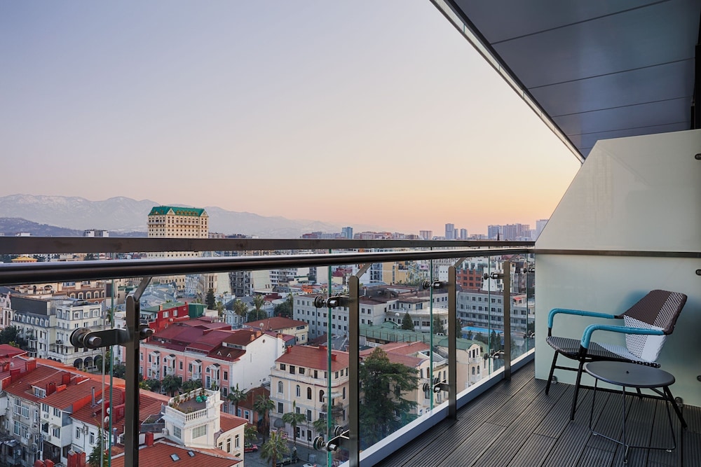 Le Méridien Batumi 13