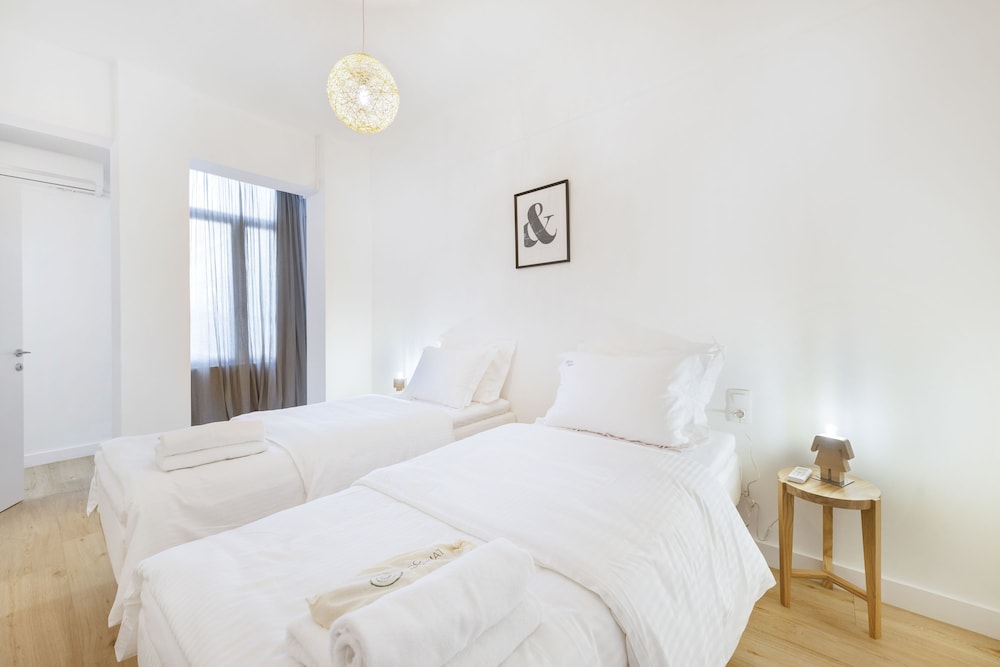 Maryflower Premium Apartments Piraeus 2