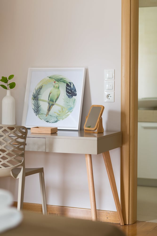 Elaia Luxury Suites Glyfada 8