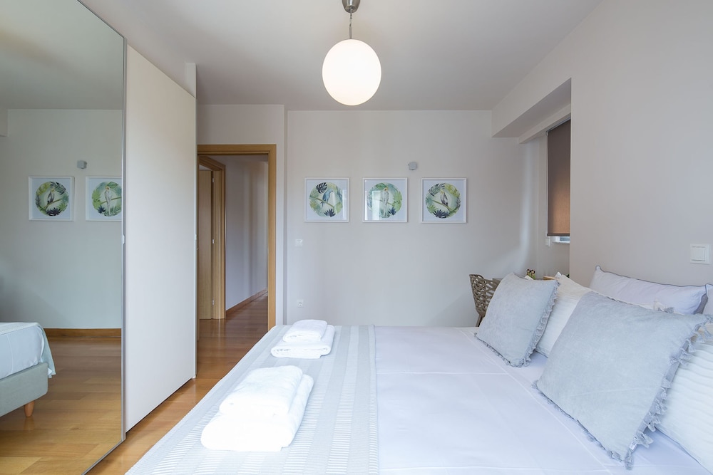 Elaia Luxury Suites Glyfada 17
