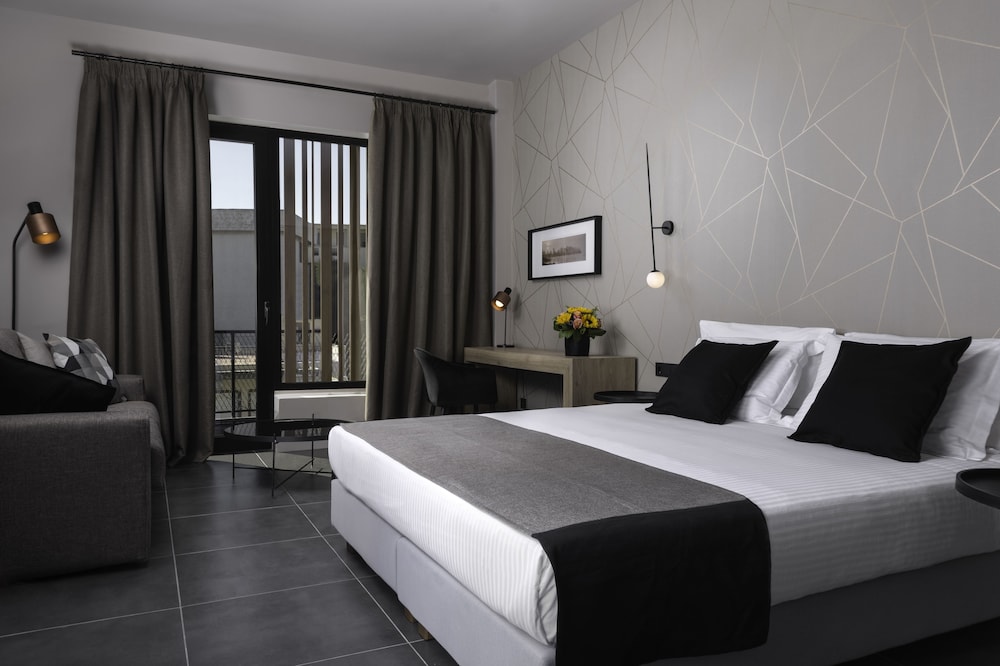 Azur Suites 1