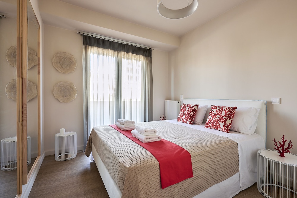 Elaia Luxury Suites 21
