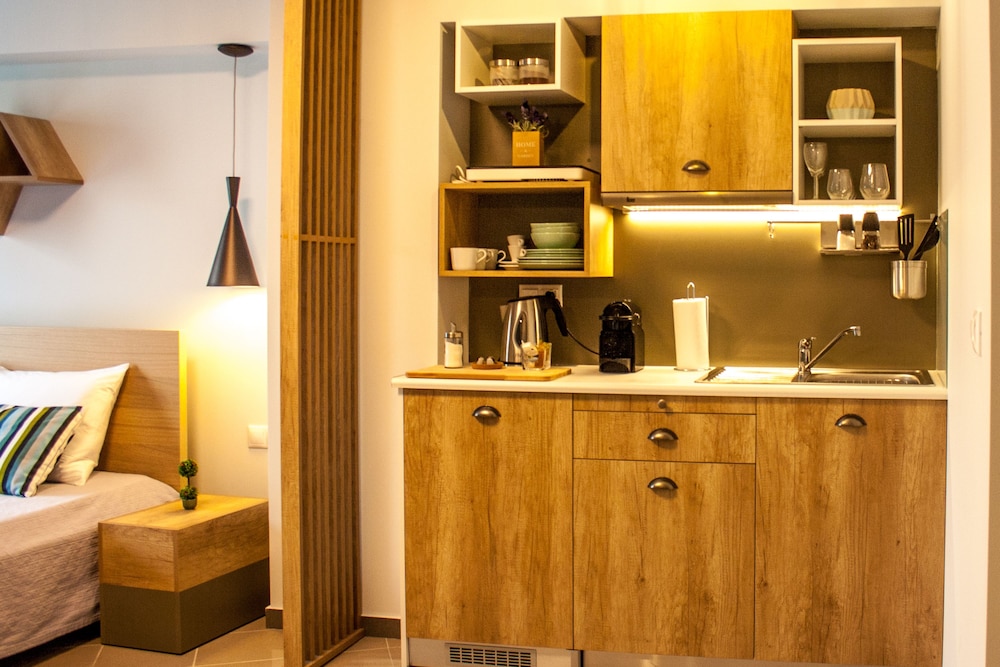 Hermes Dynasta Central Suites 14
