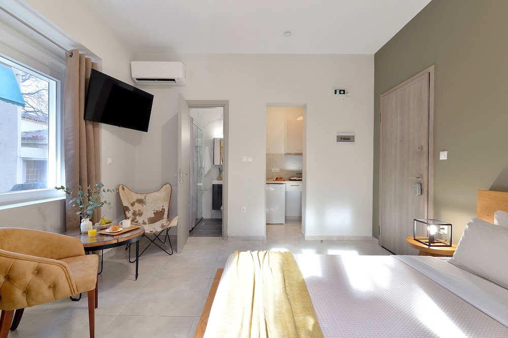 Alekos Apartments 2 15