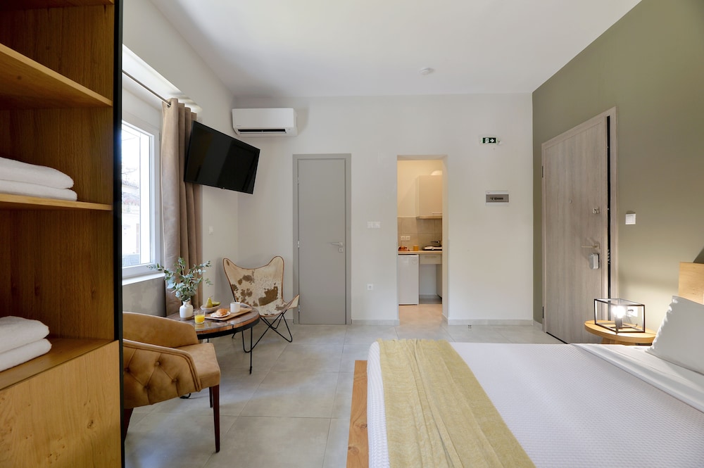 Alekos Apartments 2 12