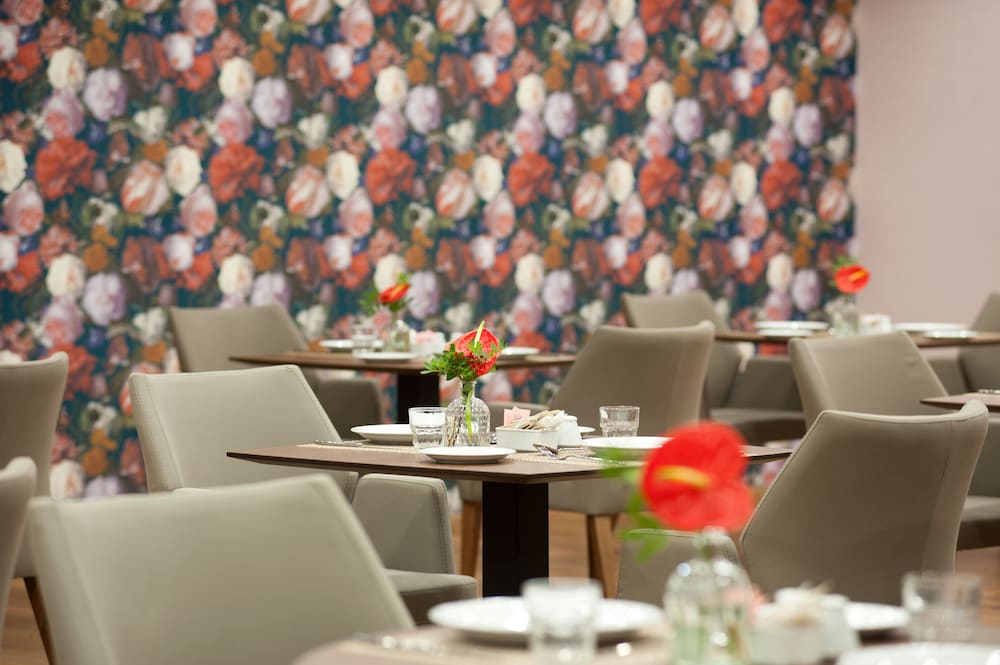 Athenaeum Smart Hotel 24