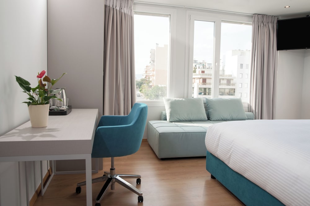 Athenaeum Smart Hotel 15